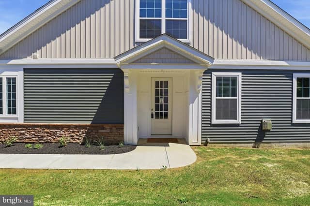 221 Bellaride Lane # 68 photo 2