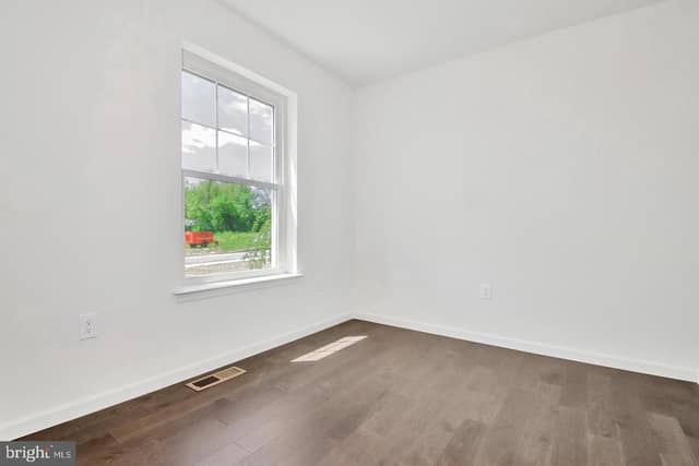 620 S Smith Drive # C (HEMLOCK) photo 4