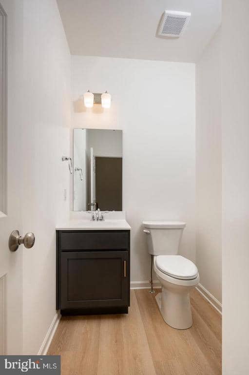 2437 Spring Water Circle photo 6