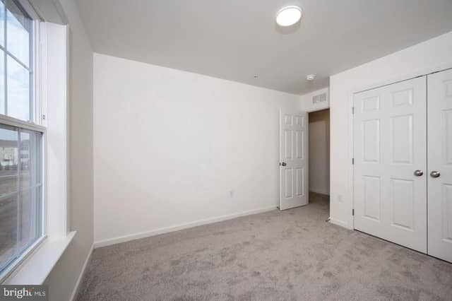 2437 Spring Water Circle photo 7