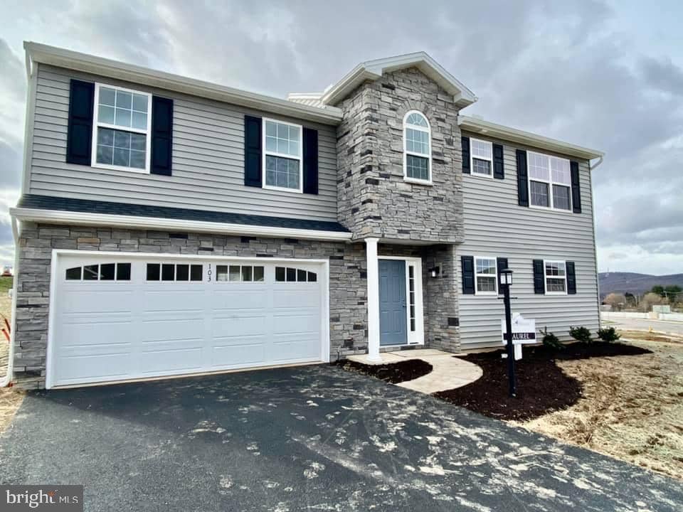 00 Gardenia Lane photo 1