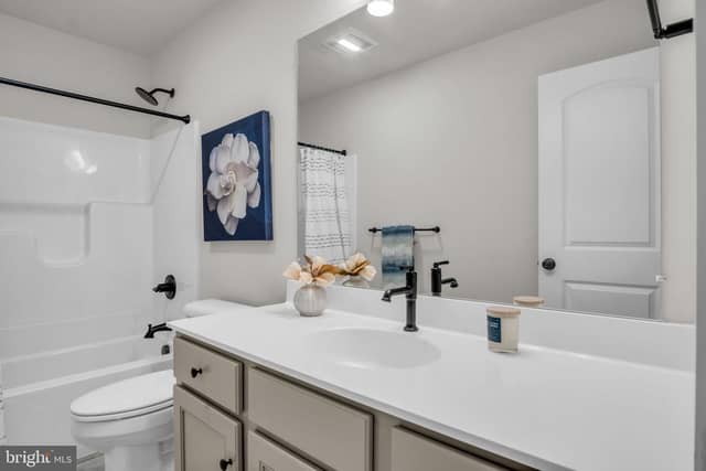 8 Melrose Lane photo 10
