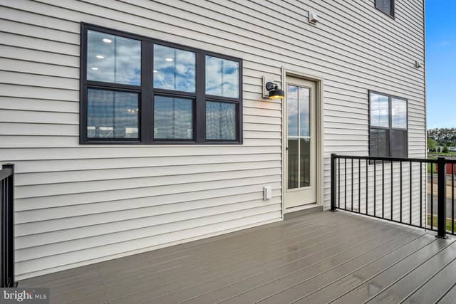 194 Trailside Court photo 2