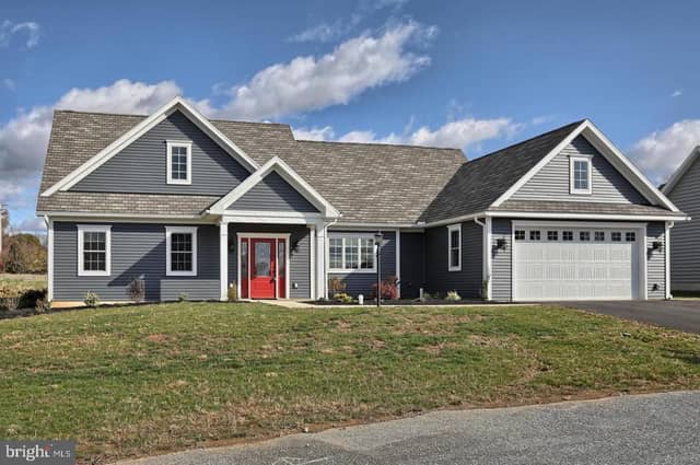 1004 Allwein Drive, Lebanon PA new construction home
